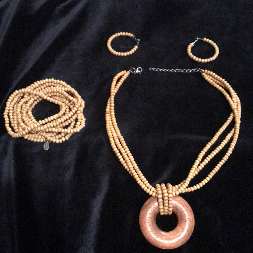 Vintage Cookie Lee necklace with matching bracelets and earrings